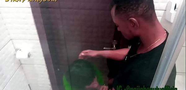  See what a civilian did to a Nigerian soldier Naija beauty behind the glass. Hot sex